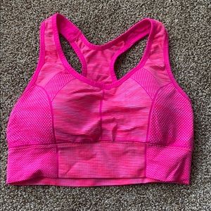 Medium/high impact sports bra